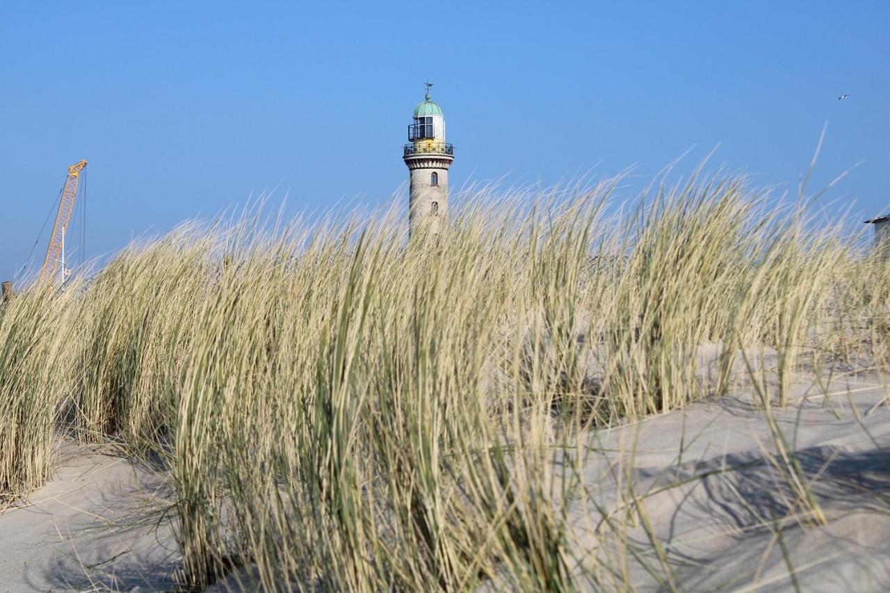 Achtern Diek Rostock Buitenkant foto